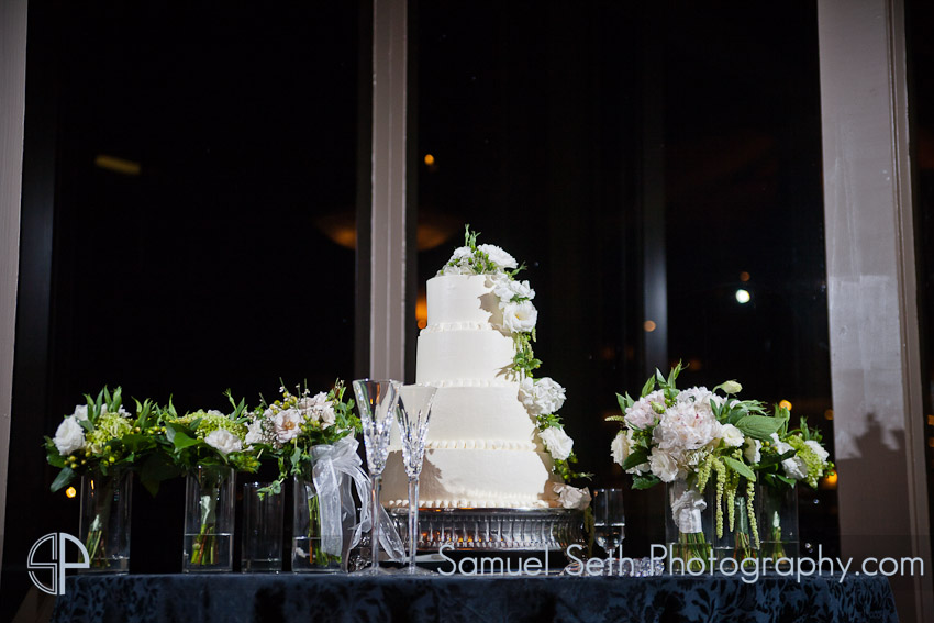 The Woodlands Resort Wedding Cake